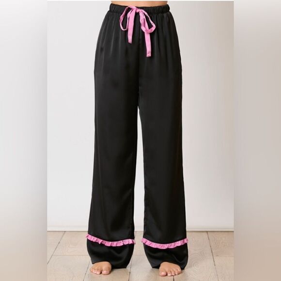 SATIN RUFFLE DETAIL PAJAMA SET - Picture 7 of 9